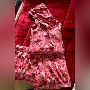 Old navy shorts and matching lightweight floral hoody.